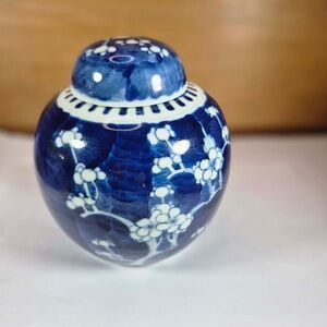 Antique Chinese Blue & White Prunus Plum Blossom Ginger Jar Double Ring Mark
